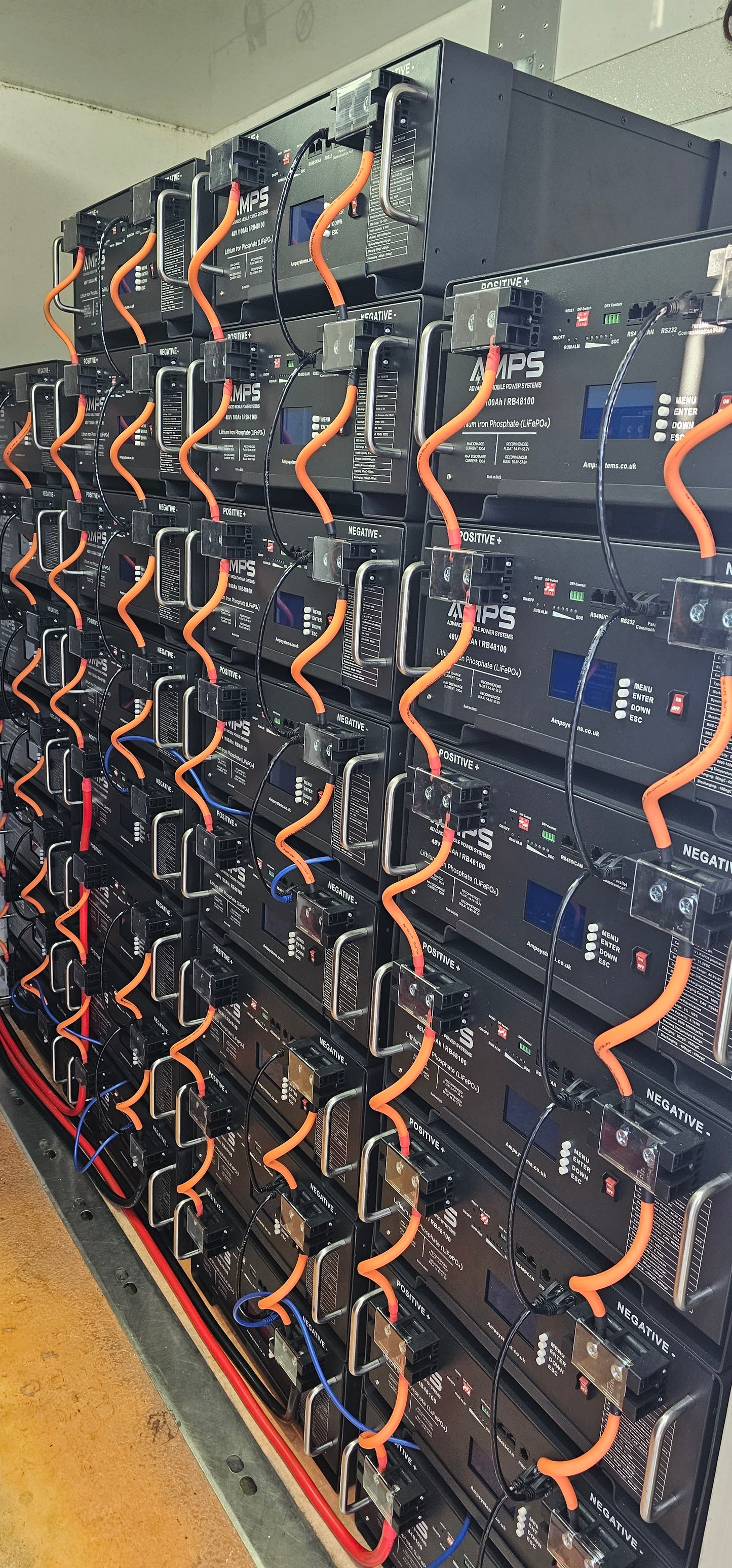 RB48100 | RB48150 - 48V 100Ah or 150Ah Stack / RACK Batteries 16S 5.12kWh | 7.68kWh